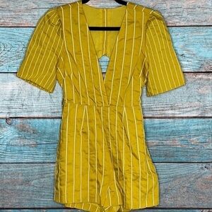 Tularosa Belted Romper NWT XS Striped‎ Yellow Open Back Cutout Button Up Spring